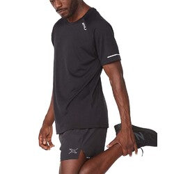 2XU Aero Mens Running T-Shirt - Black/Silver Reflective - L